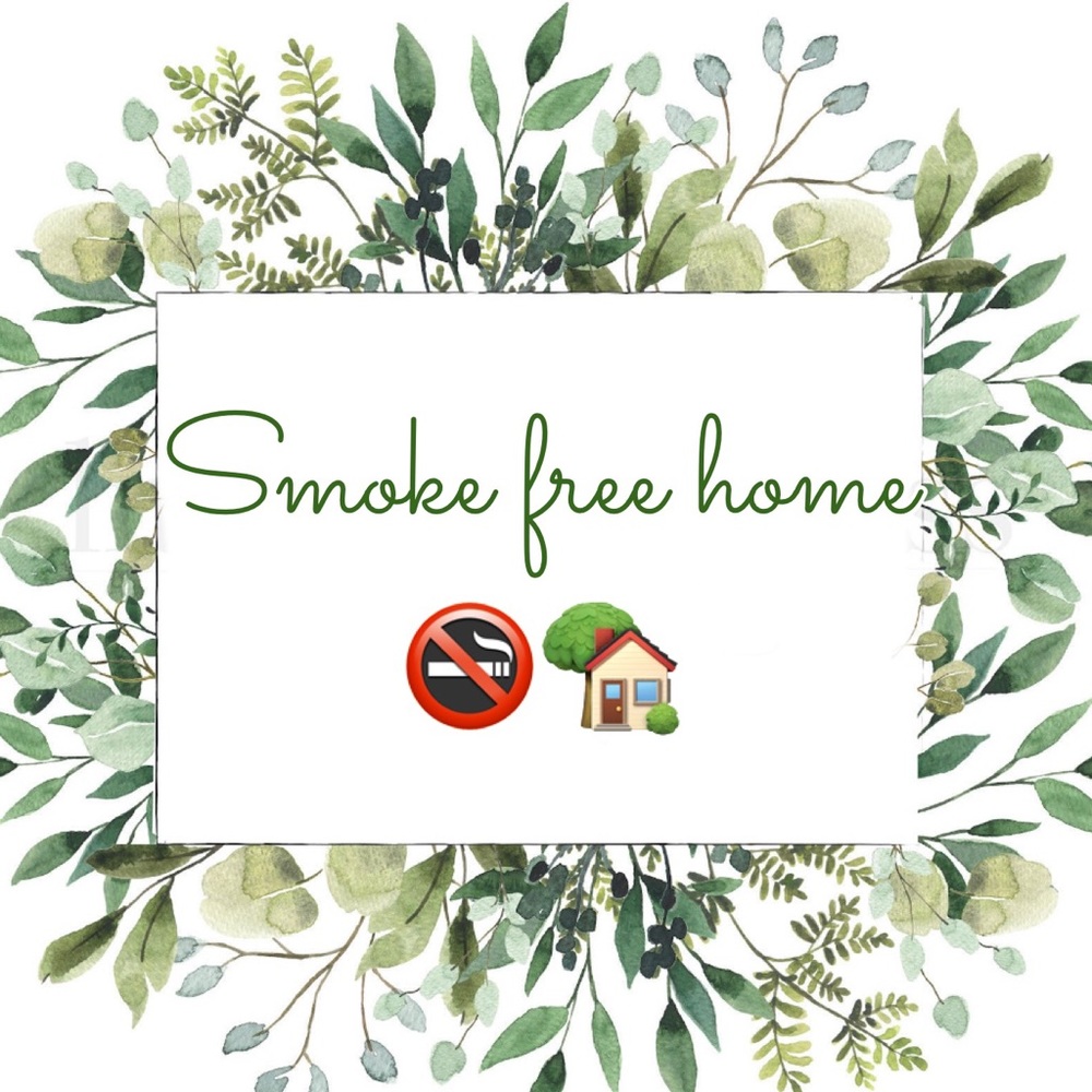 All items come from a smoke free home 🚭 🏡